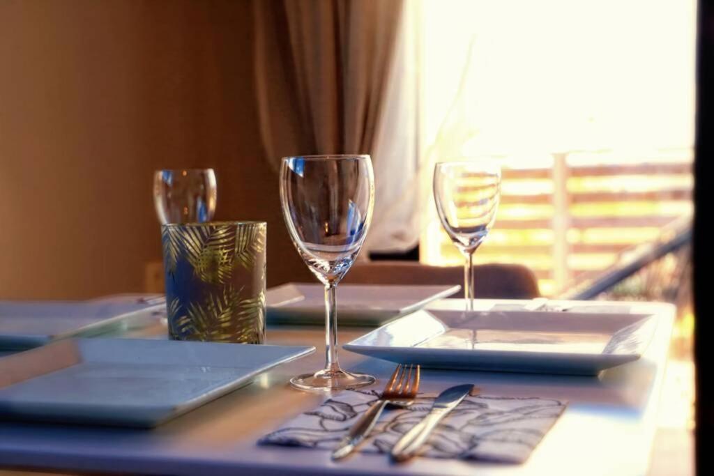 Havana 2 Luxury Sea And Pool Gazi Ngoại thất bức ảnh